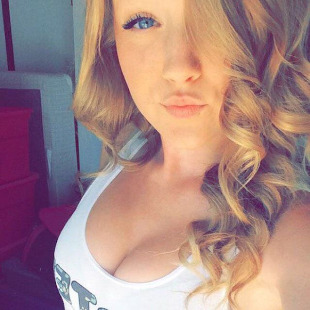 Adalyn from Affton | Woman | 19 years old