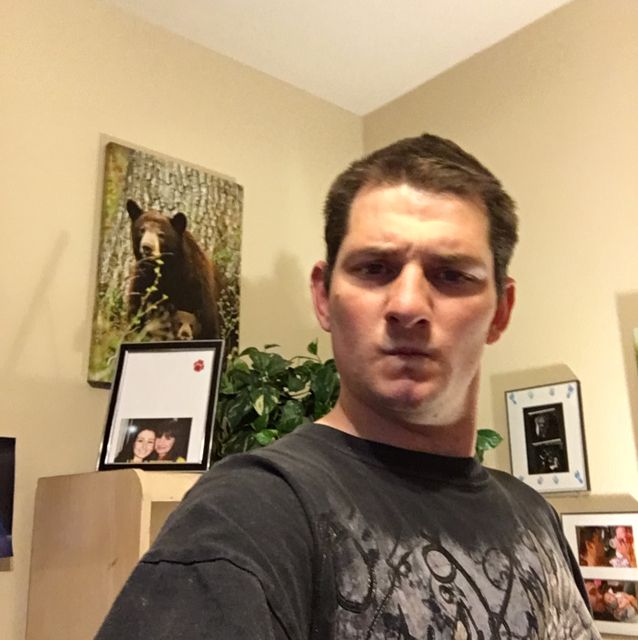 Alexander from Greensburg | Man | 30 years old