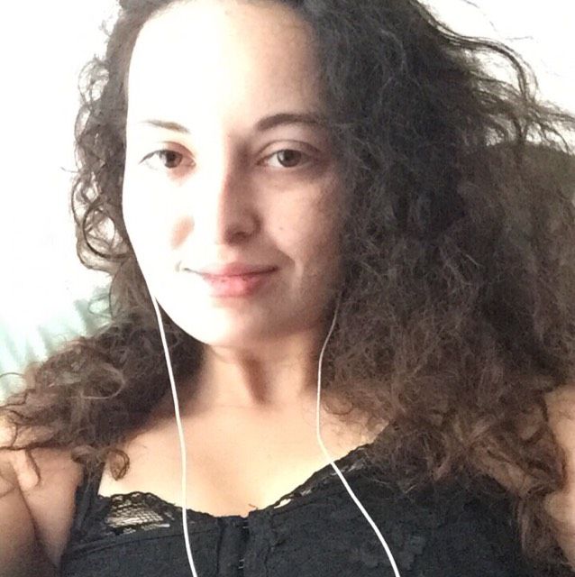 Arianna from Clarksville | Woman | 24 years old