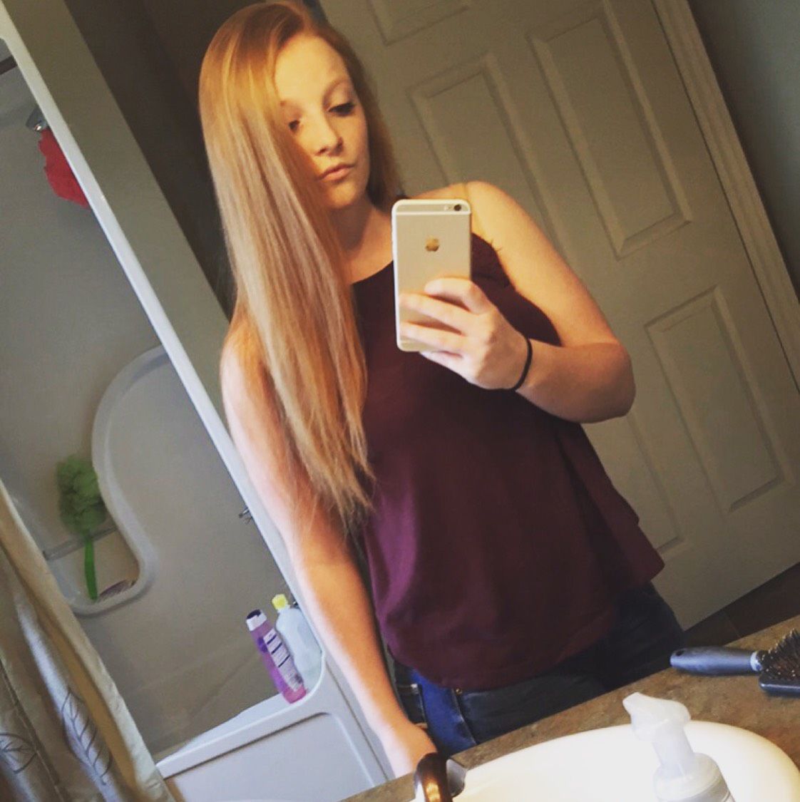 Ava from Brooklyn Park | Woman | 22 years old