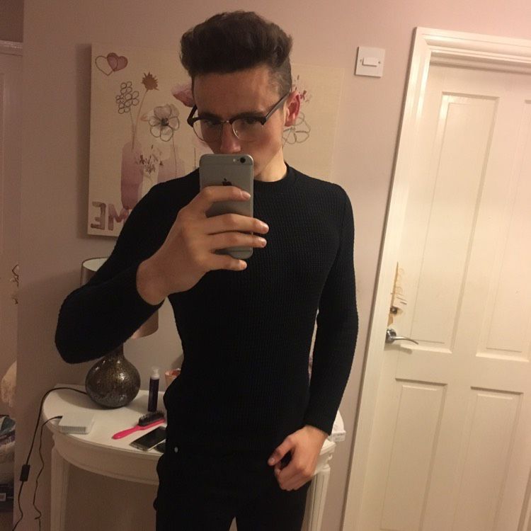 Sebastian from Manchester | Man | 21 years old