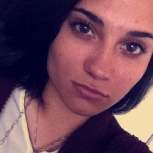 Hailey from Hesperia | Woman | 20 years old