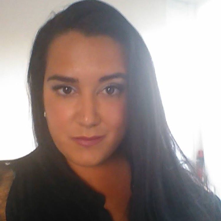 Emma from Uvalde | Woman | 32 years old