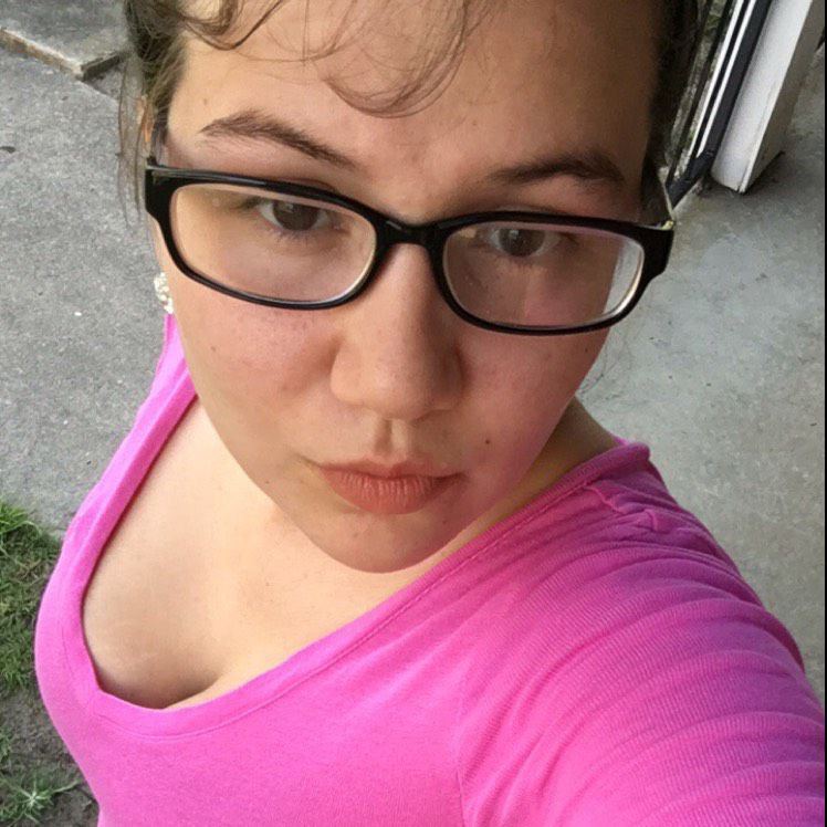 Maya from Ames | Woman | 23 years old