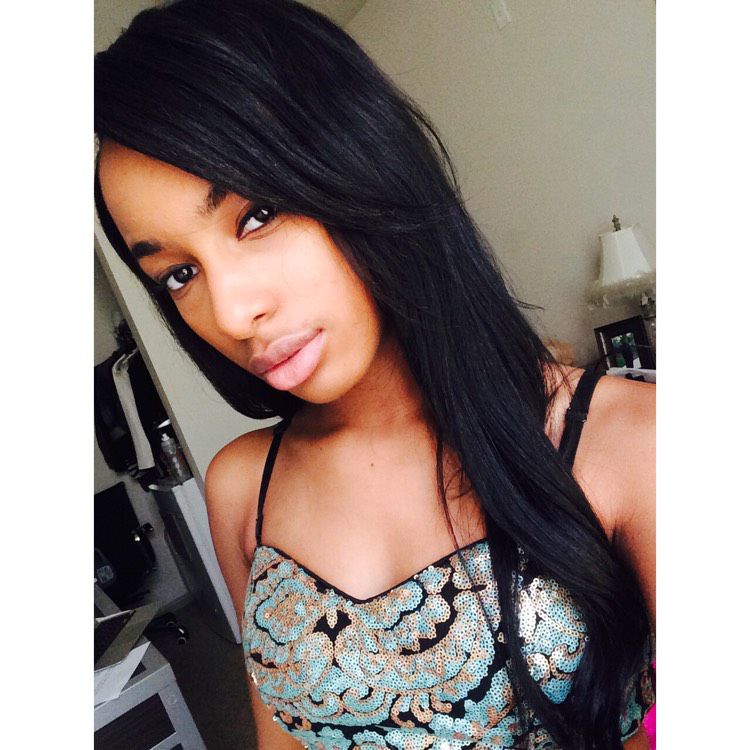 Arianna from Dracut | Woman | 23 years old