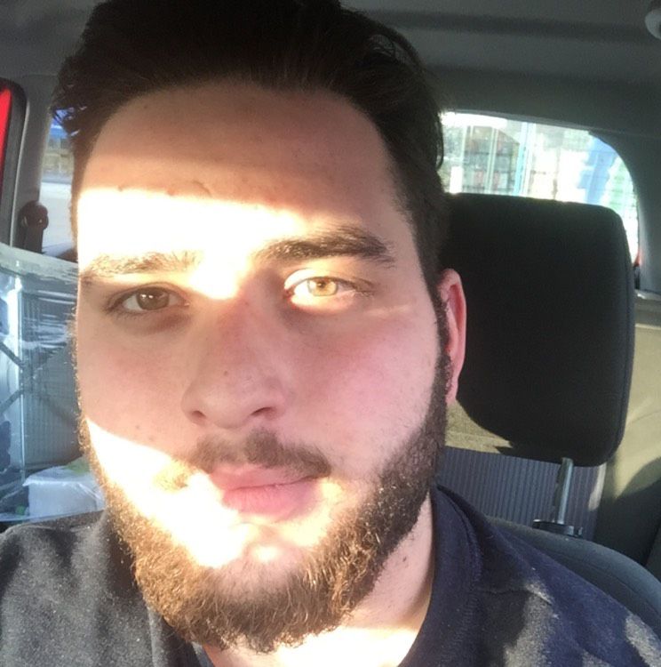 Alexander from Tinley Park | Man | 22 years old