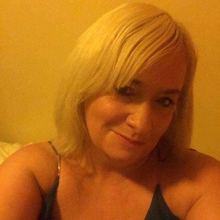 Mila from Brandon | Woman | 53 years old