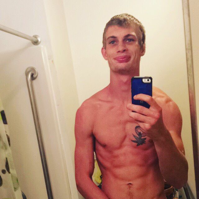 Mateo from Lawrence | Man | 22 years old