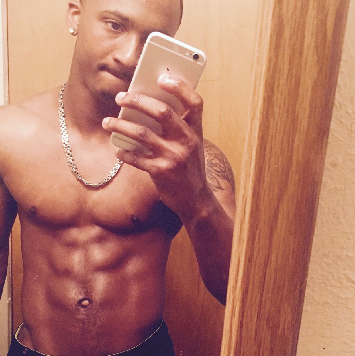 Jayden from Madison Heights | Man | 21 years old