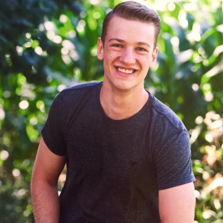 Oliver from Grundy | Man | 21 years old