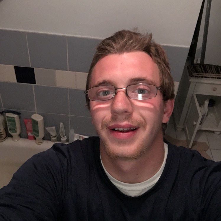 Logan from Portsmouth | Man | 21 years old