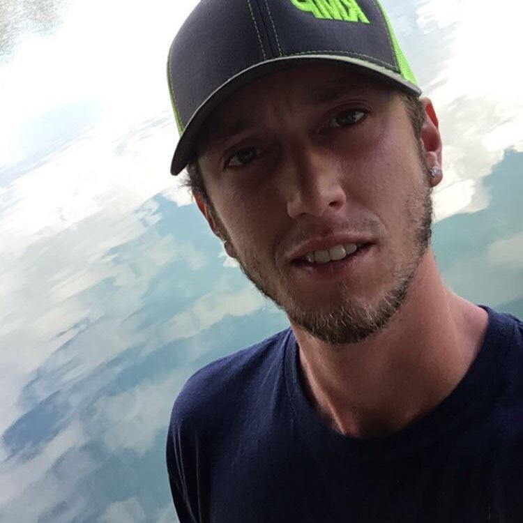 Grayson from Lancaster | Man | 24 years old