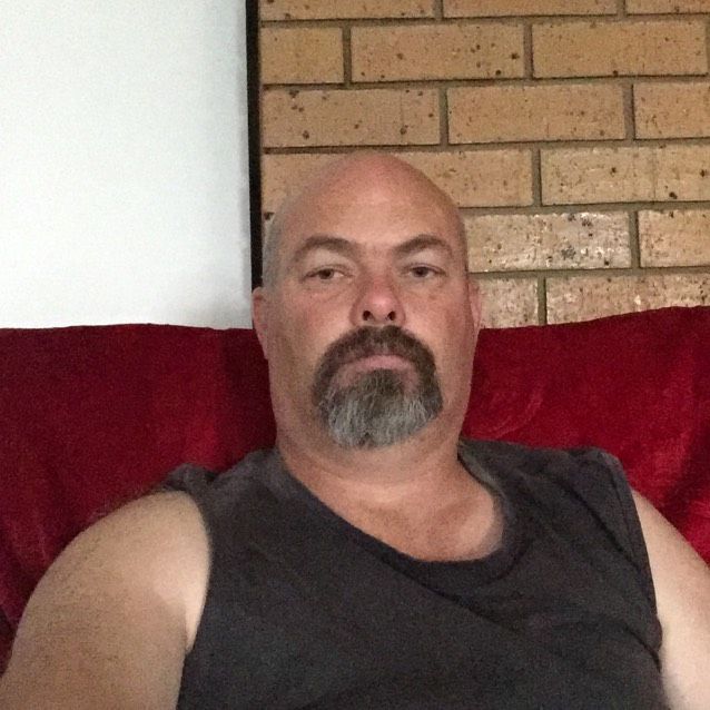 Luke from Manchester | Man | 46 years old