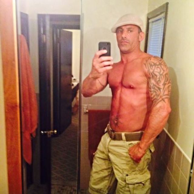 Ryan from Aurora | Man | 52 years old