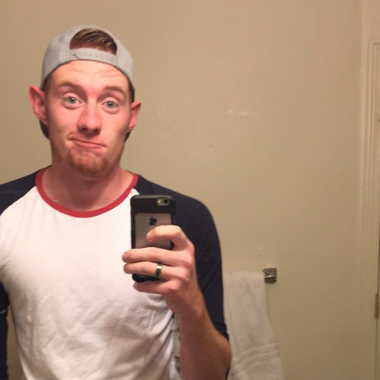 Oliver from Crandall | Man | 22 years old