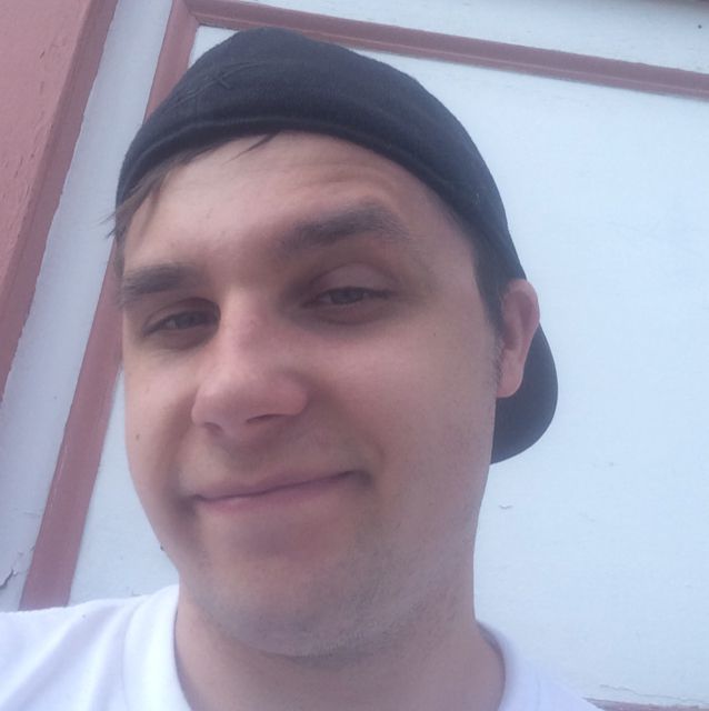Alexander from Overland Park | Man | 24 years old