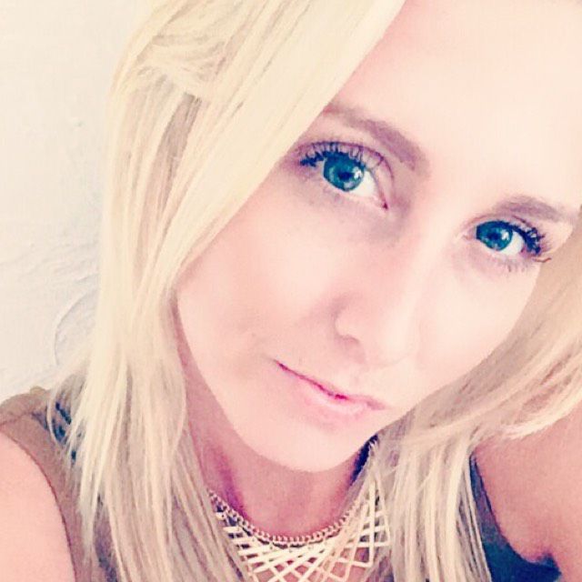 Eliana from Bedford | Woman | 28 years old