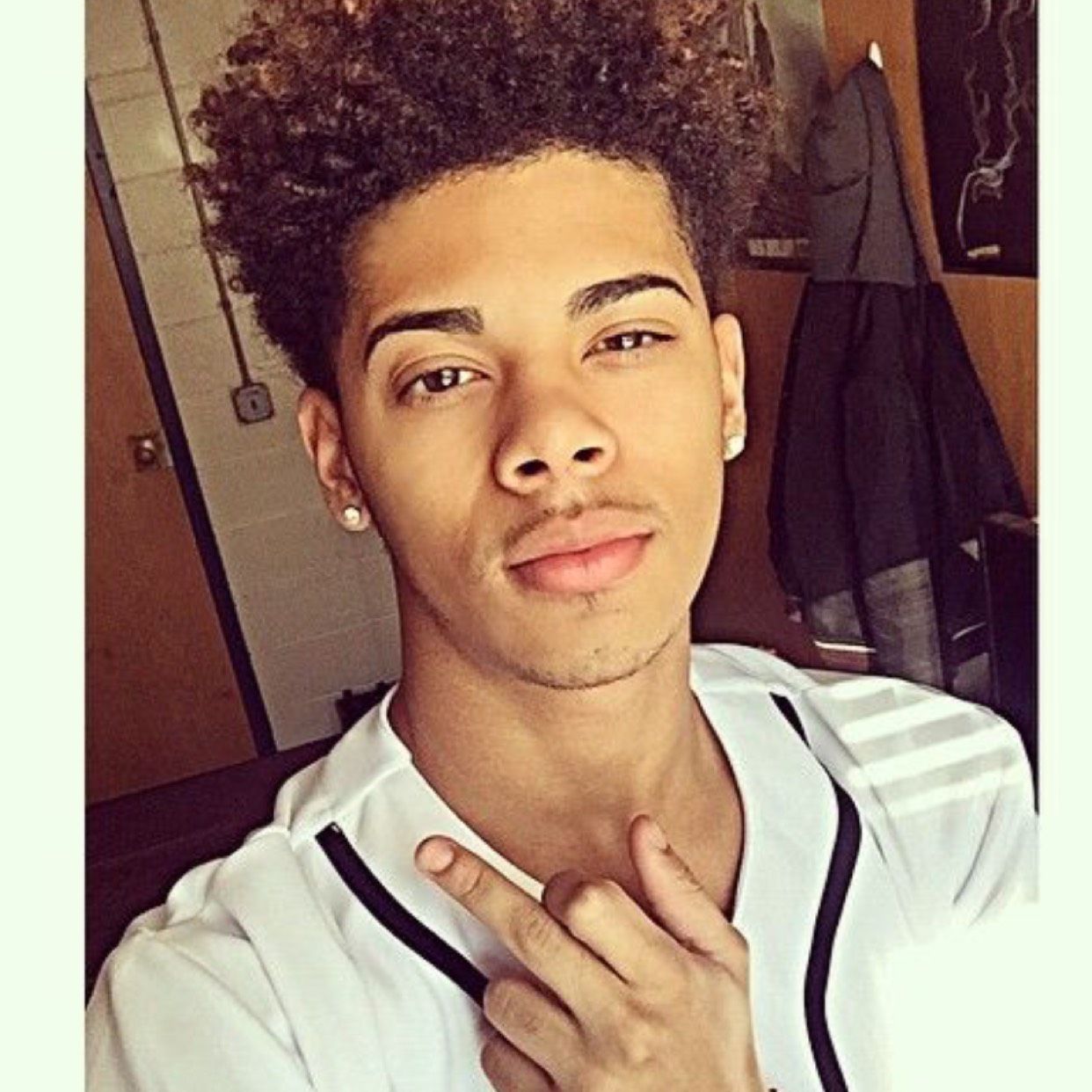 Aiden from Stony Brook | Man | 21 years old