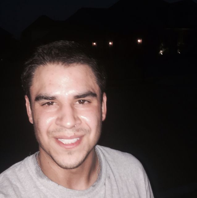 Carter from Laughlin | Man | 23 years old