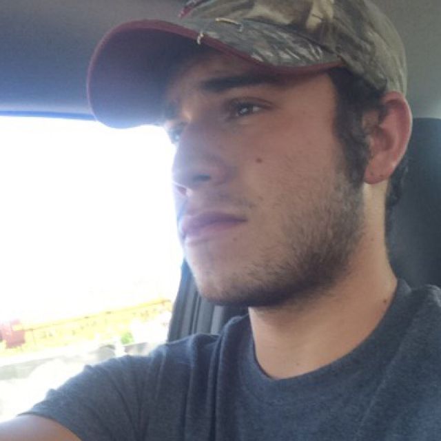 Jackson from Gilford | Man | 21 years old