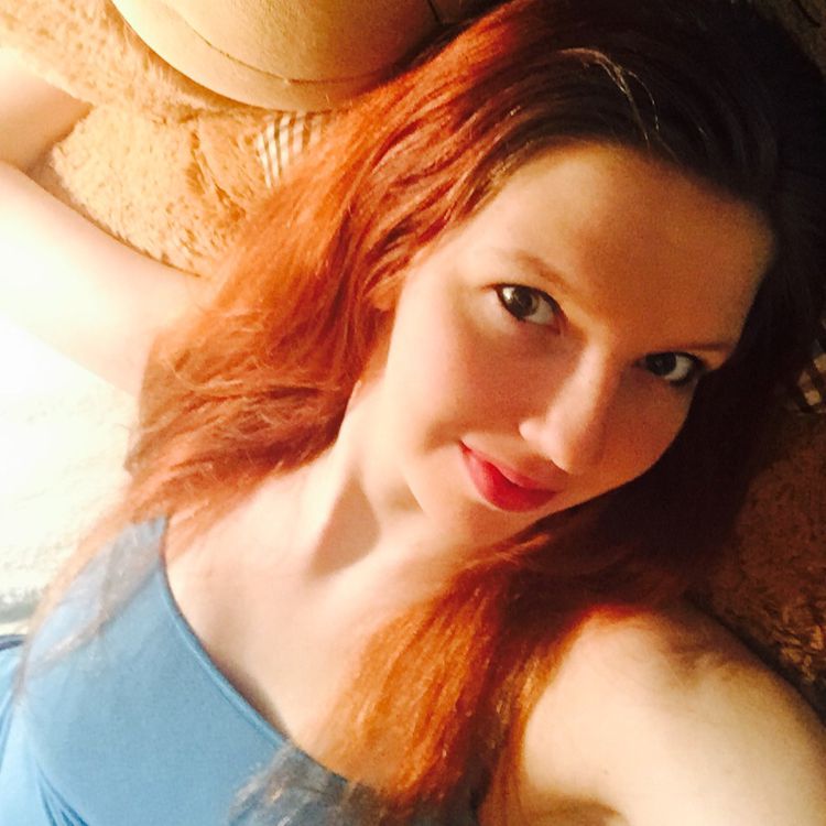 Hailey from Rialto | Woman | 21 years old