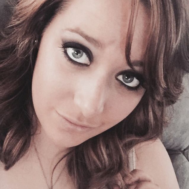 Evelyn from Somers Point | Woman | 20 years old