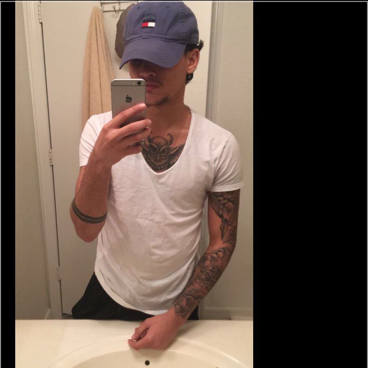 Oliver from Annapolis Neck | Man | 21 years old