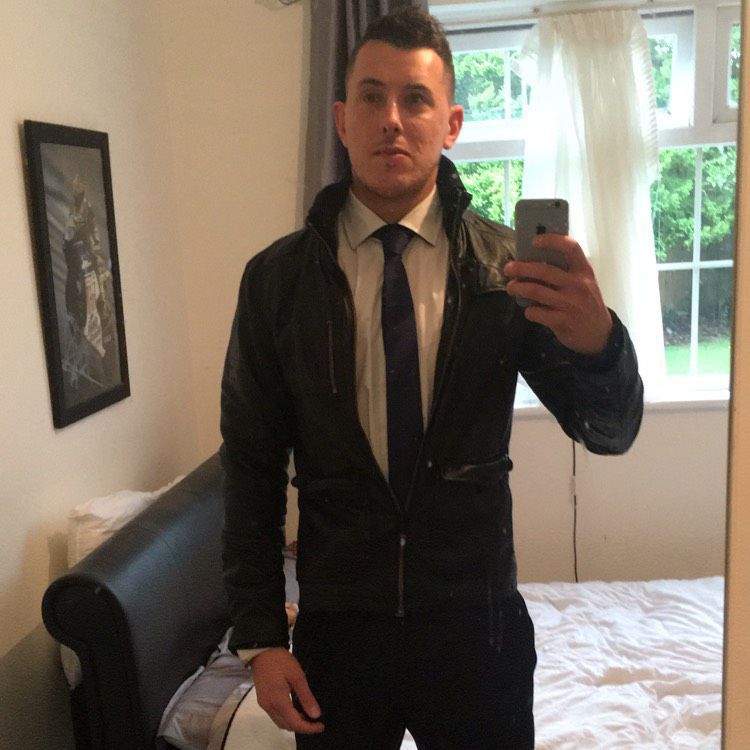 Connor from Conway | Man | 28 years old
