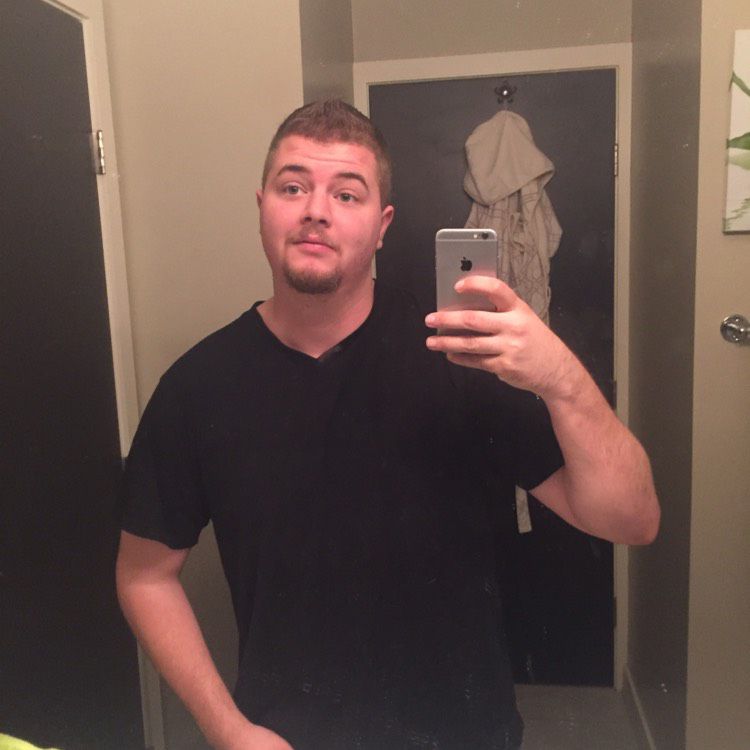 Noah from Canby | Man | 25 years old