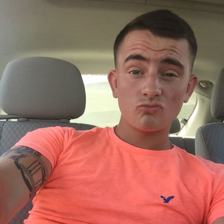 Isaiah from Easthamn Town | Man | 22 years old