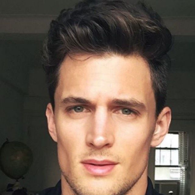 Alexander from Brentwood | Man | 24 years old
