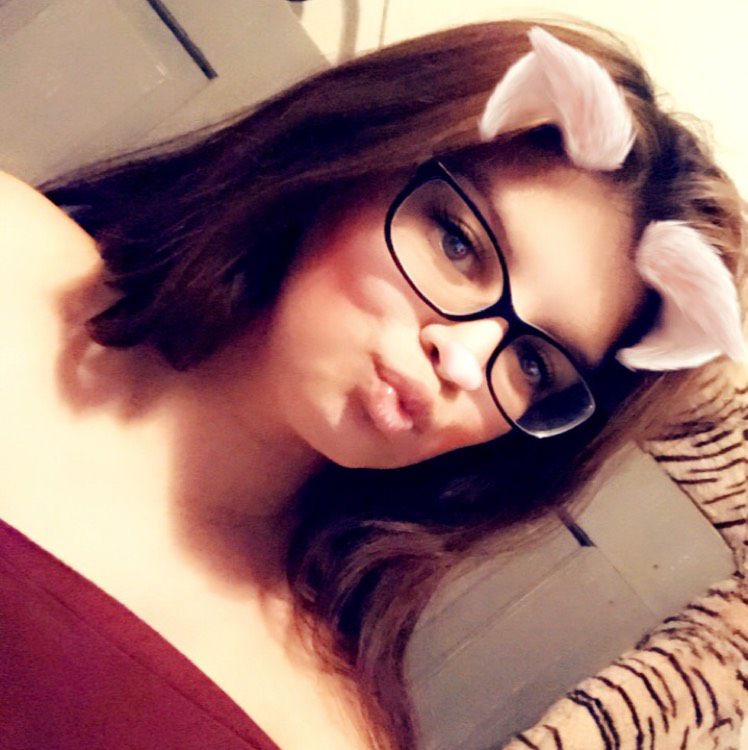 Evelyn from Rincon | Woman | 20 years old