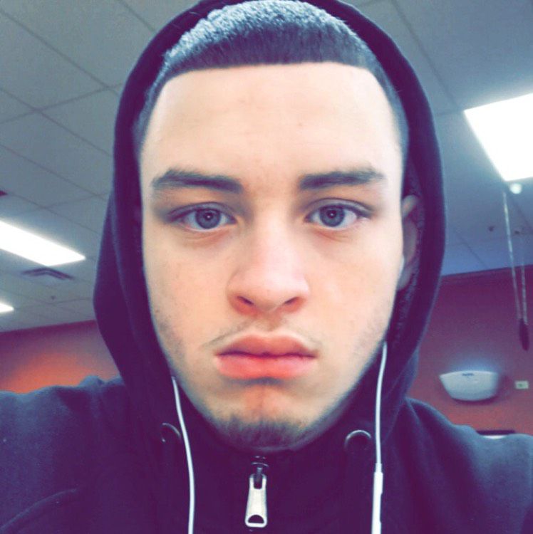 Oliver from Danvers | Man | 21 years old