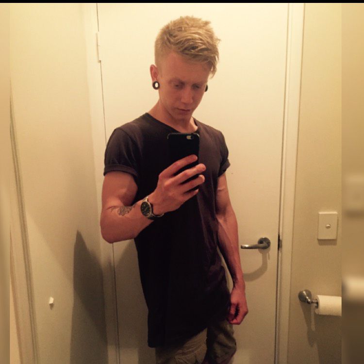 Jack from Everett | Man | 22 years old