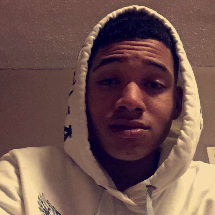 Elijah from Cayce | Man | 20 years old
